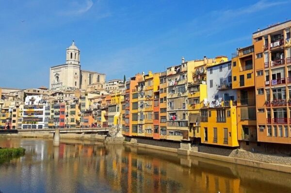 Traslado a Girona / Tossa de Mar / Lloret